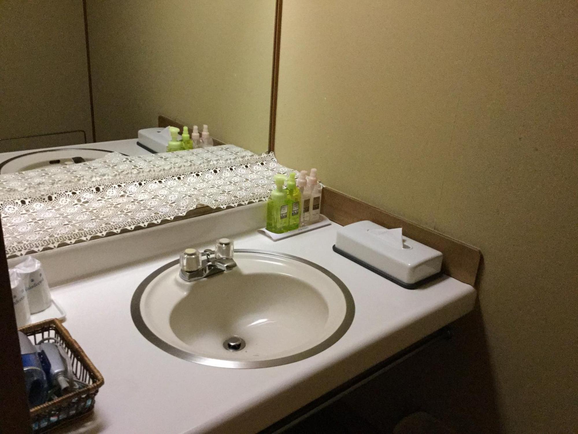 Suzukiya Ryokan Shiroishi  Zimmer foto