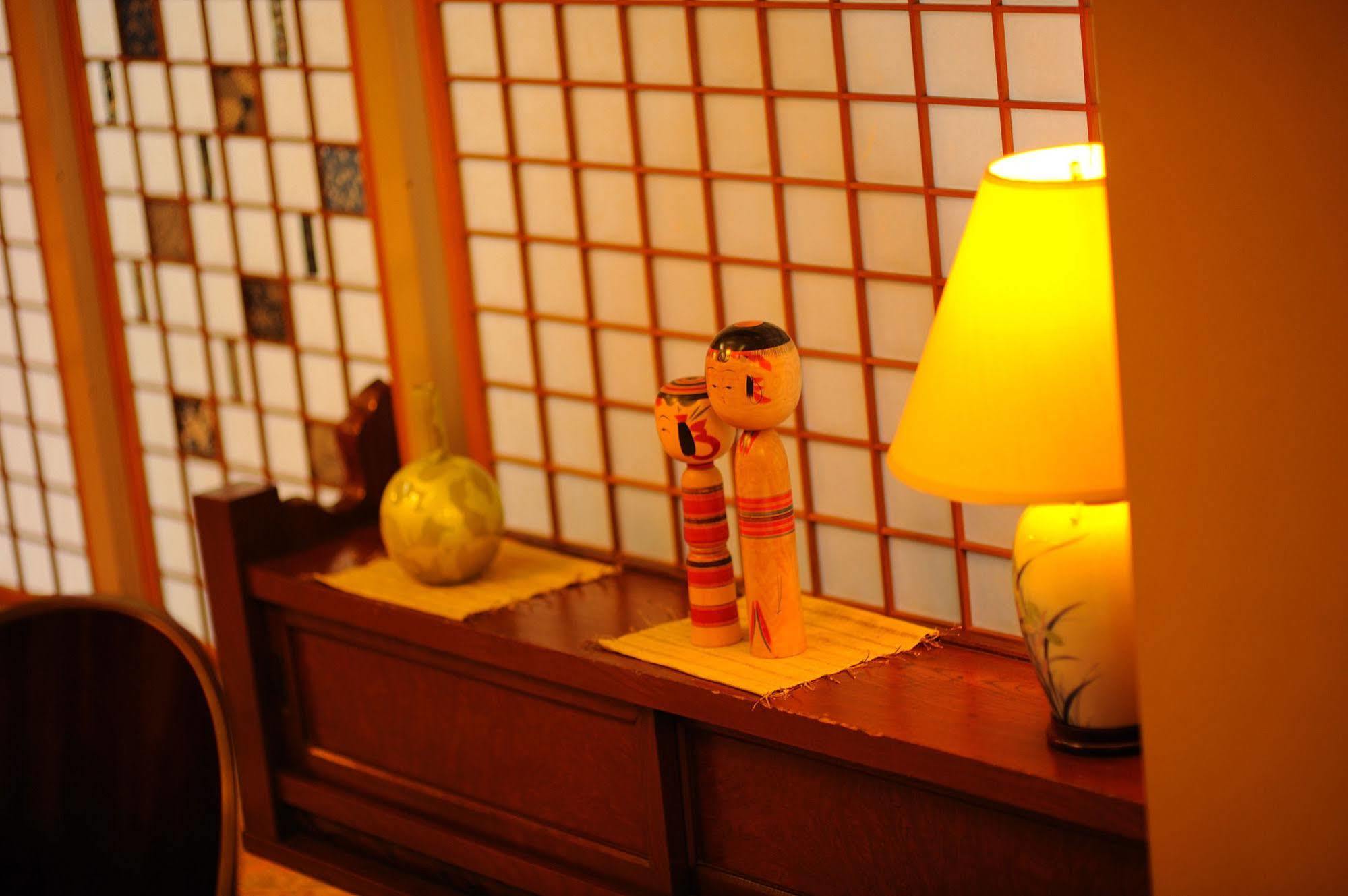 Suzukiya Ryokan Shiroishi  Exterior foto